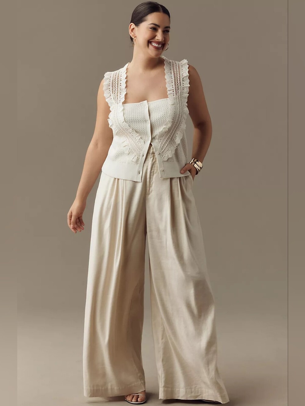 Anthropologie Cream Crochet-Trim Scoop Neck Bib Sweater Tank Sz L